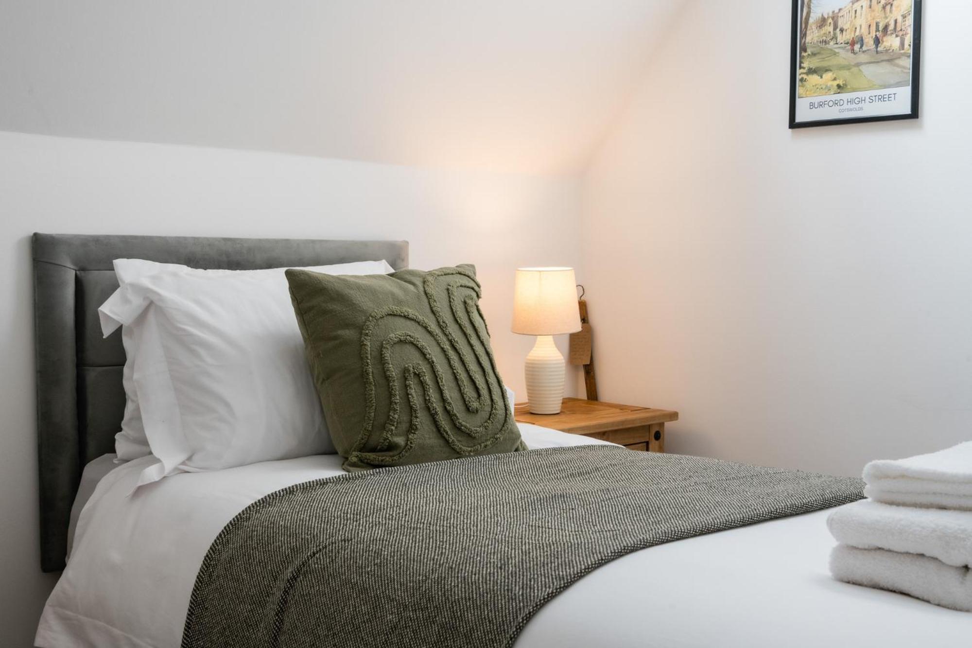 Eagle Cottage - Charming Cotswolds Getaway, Dog Friendly ウィック・リシントン エクステリア 写真